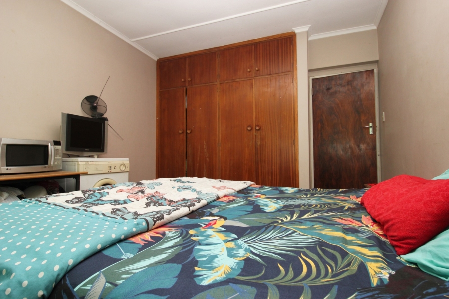 2 Bedroom Property for Sale in Strand Central Western Cape